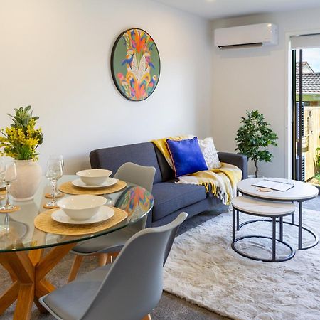 Appartement Conveniently Located 2Br Townhouse In West Akl à Auckland Extérieur photo