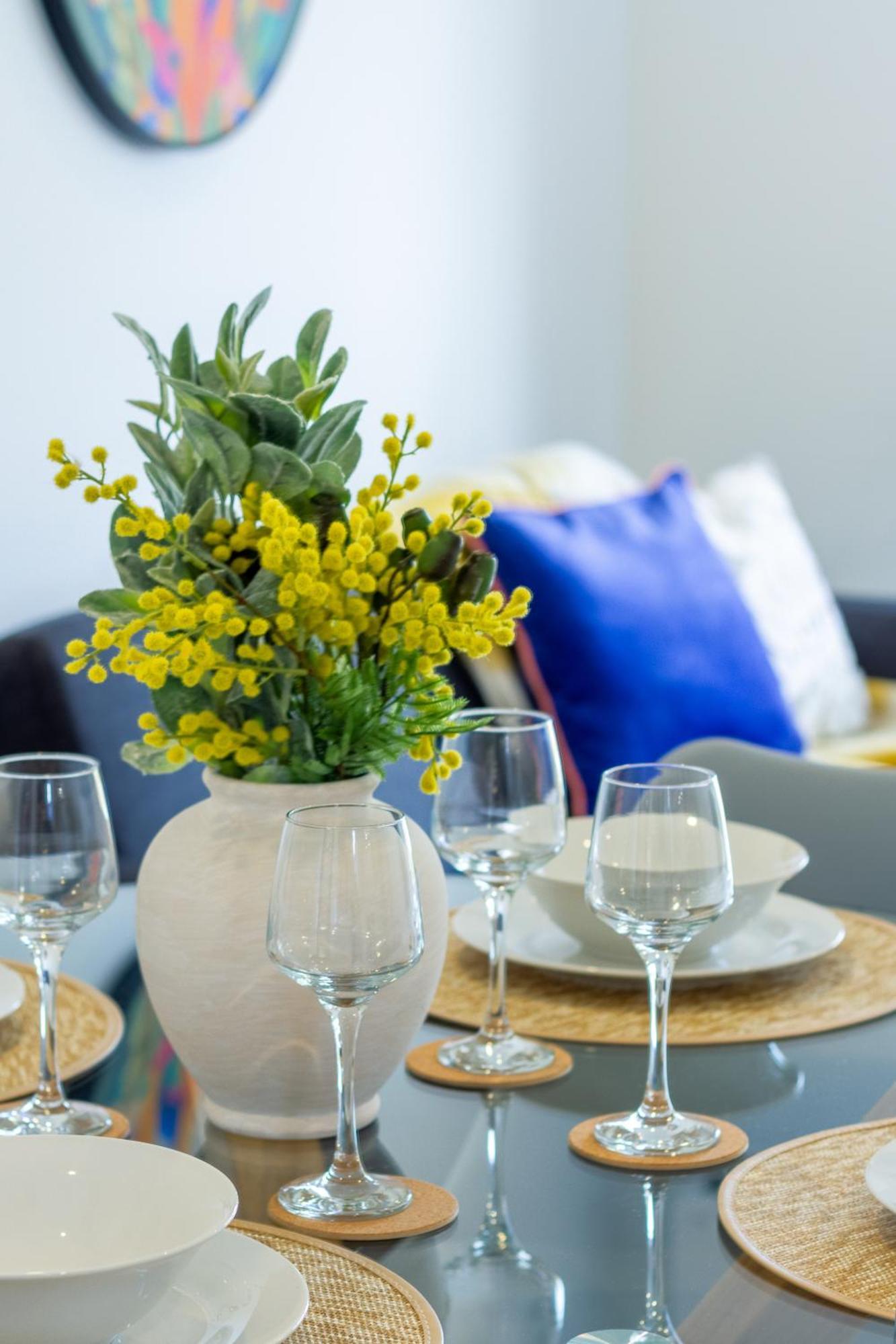 Appartement Conveniently Located 2Br Townhouse In West Akl à Auckland Extérieur photo
